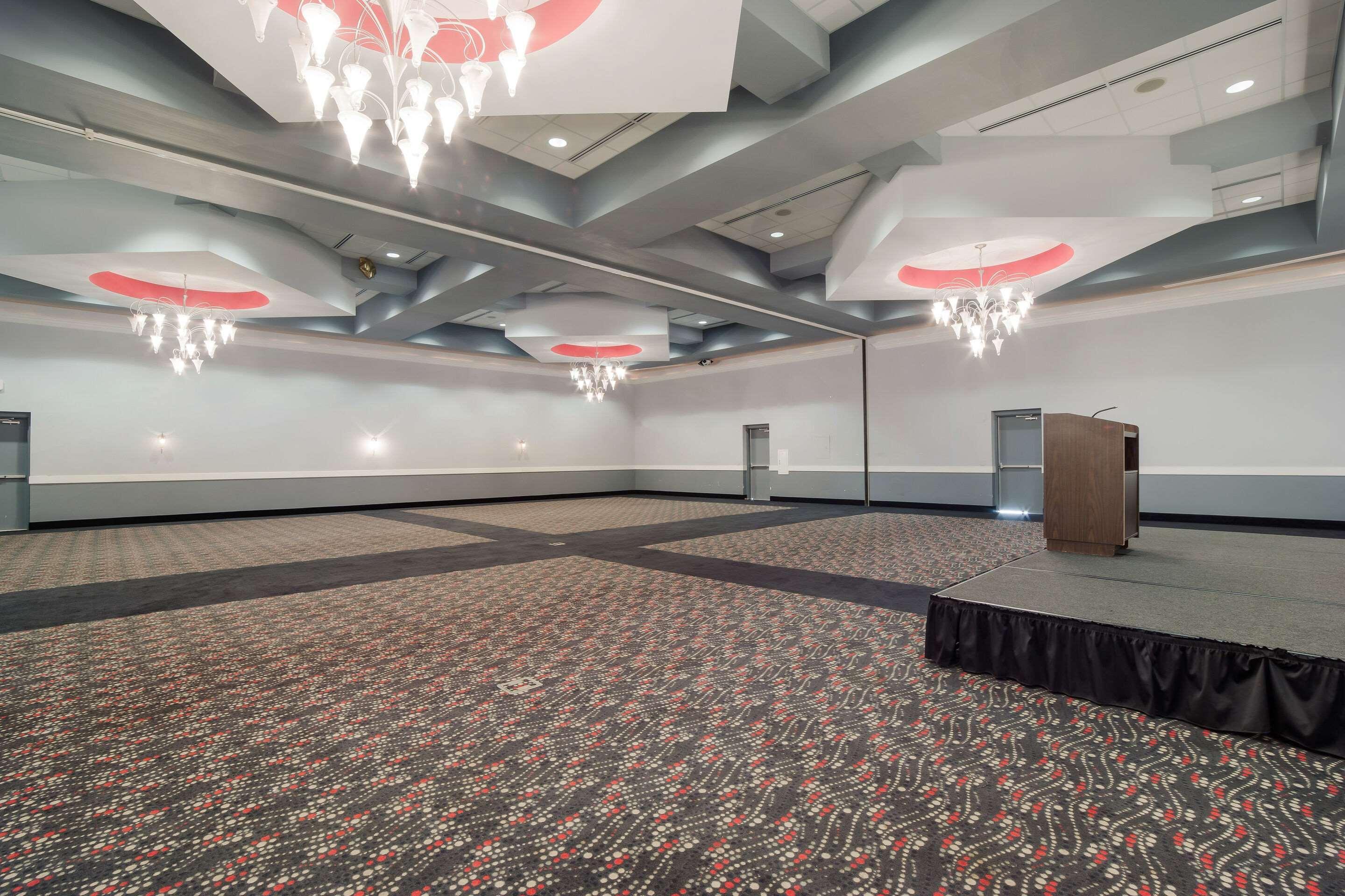 Quality Inn & Suites Conference Center Statesboro Historic District מראה חיצוני תמונה